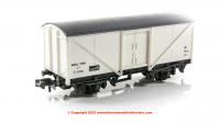 NR-6B PECO Fish Van in BR White livery No E87000